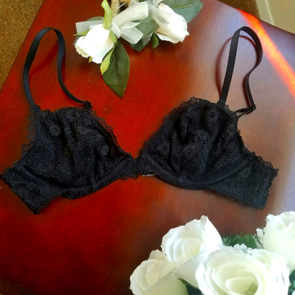 VS bralette unlined black lace xs